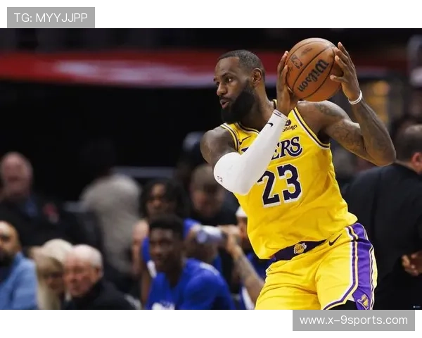 詹姆斯复出火力全开 带队力挽狂澜，詹姆斯强势复出