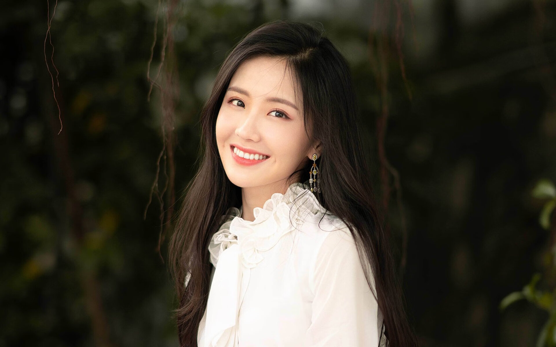 国足集训名单再度调整多位新人获得表现机会,国足集训大名单